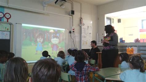 Roda De Contes P A Biblioteca De L Escola Teresa Bergad Alguaire