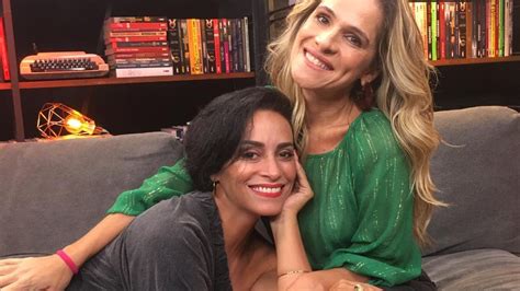 Ingrid Guimar Es Interpreta Silvana Nolasco Em Bom Sucesso Personagem