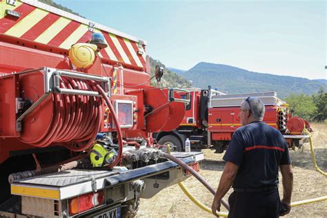 Incendie Vidéo Feu de Chanousse Hautes Alpes l incendie est fixé