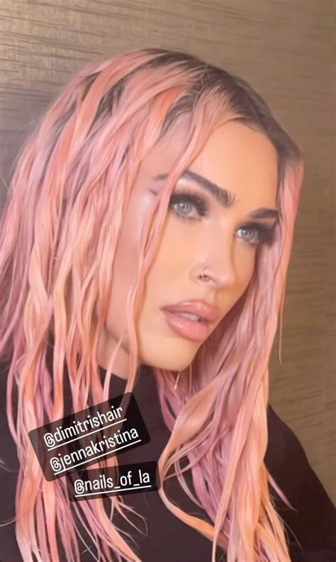 Megan Fox Pink Pastel Hair In 2024 Pink Hair Pastel Pink Hair Hair