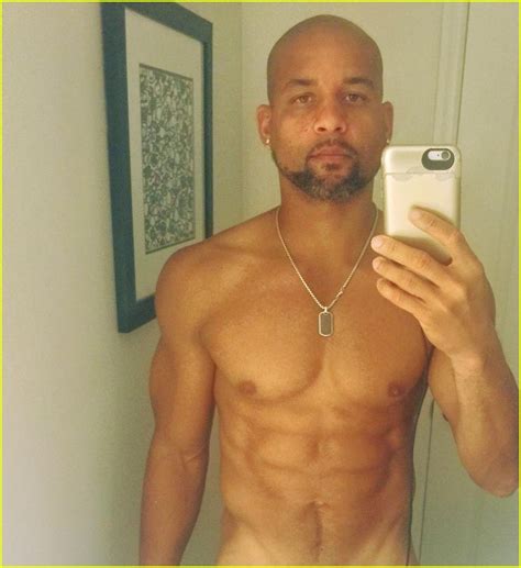 Insanity S Shaun T Responds To Body Shamers Calling Him Too Skinny