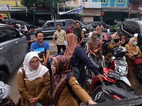 Pegawai Disperindag Kota Serang Tahu Kantornya Terbakar Saat Akan Masuk