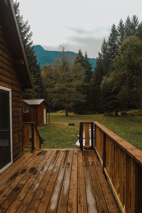 Elk Track Cabin In Packwood — Road Trip Usa