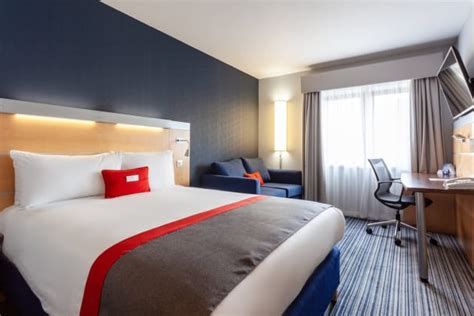 Holiday Inn Express EDINBURGH - ROYAL MILE Hotel (Edinburgh) from £120 ...