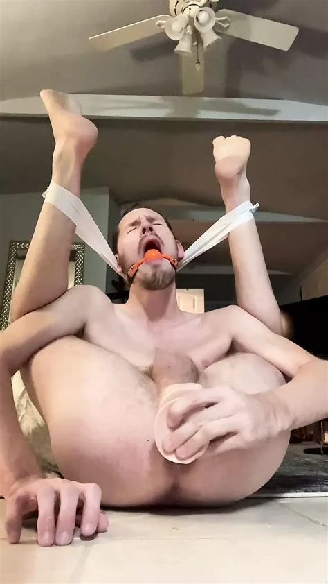 Pretzel Faggot Bounces On Dildo And Gapes Hole Gay Gaping Porn Feat