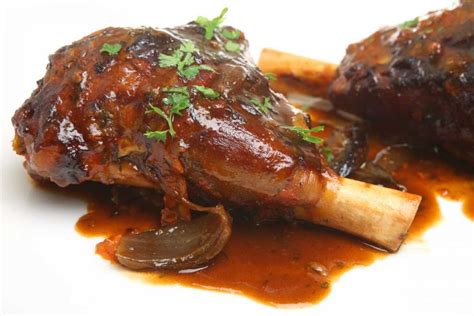 Slow Cooked Lamb Shanks In Tomato Sauce Easycook