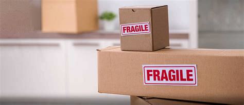 Important Tips For Packing Fragile Items | Zameen Blog