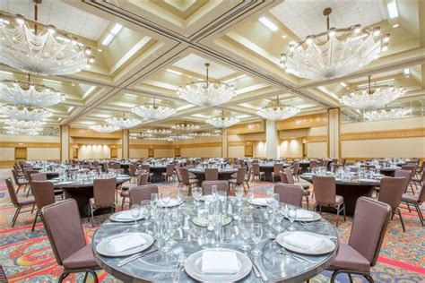 Crowne Plaza Atlanta Perimeter At Ravinia - Compare Deals