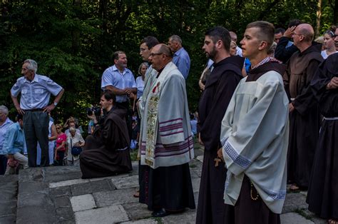 procesja Boleści NMP z bazyliki do Domku Matki Bożej Kalwaria