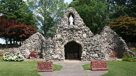 Perryville Missouri Shrine Of The Miraculous Medal The Catholic