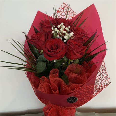 Bq064 Valentines Day Red Roses Bouquet