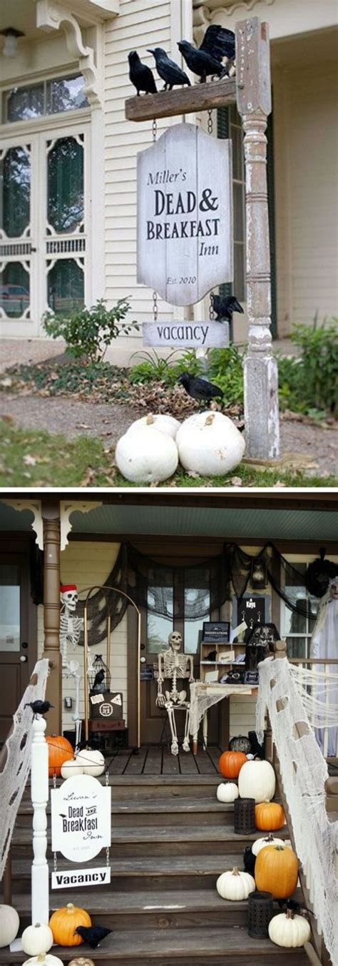 70 Stylish Farmhouse Halloween Decor Ideas to Wow Your Visitors 2024