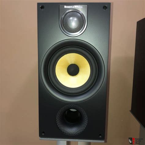 Bowers And Wilkins 686 S2 Speakers Photo 4089316 Canuck Audio Mart