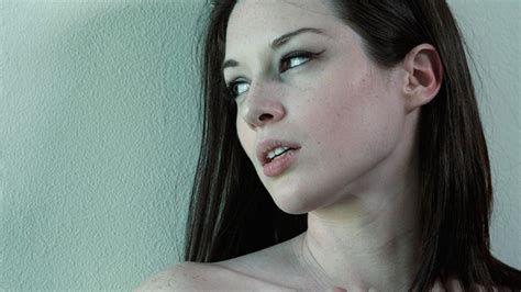 TW Pornstars La Gaceta UNCUT Twitter Stoya Publica Su Primer Libro