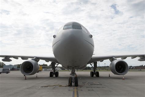 RAF Voyager aircraft arrive on schedule - GOV.UK