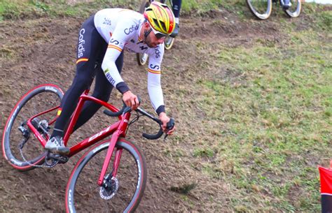 Felipe Orts al frente de la Selección Española para el Europeo de CX