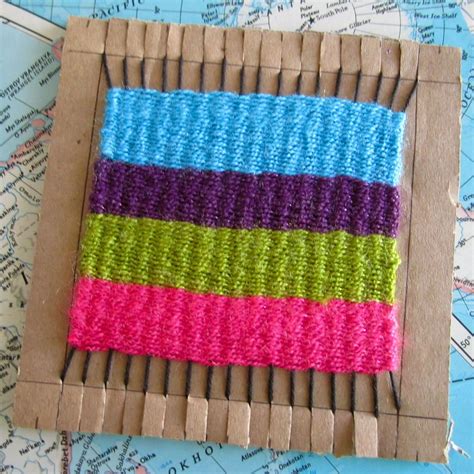 How To Weave On A Cardboard Loom Tecelagem Linhas E Cestaria