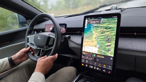 Heres The Real Reason Android Automotive Is Still Kind Of A Mess In