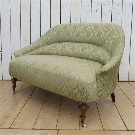 Antique French Love Seat Sofa - Antiques Atlas