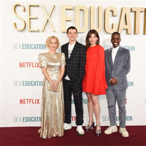 Barbie Ncuti Gatwa Connor Swindell E Emma Mackey Atores De Sex Education Estão No Elenco Do