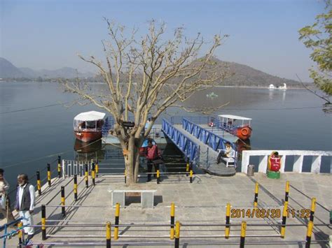 Fateh Sagar Boat Jetty Udaipur