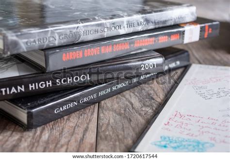 senior photo yearbook royalty  images stock  pictures