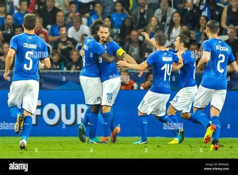 Federico Chiesa Celebrate 1st Goal Hi Res Stock Photography And Images