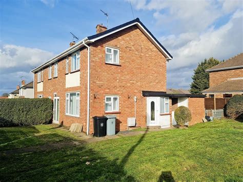 Shelley Avenue Grantham Ng31 2 Bed Semi Detached House For Sale £230 000