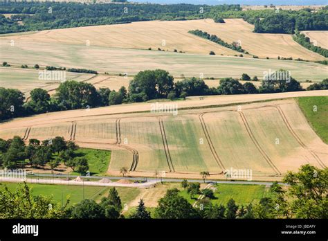 Wiesen Und Felder Fotograf As E Im Genes De Alta Resoluci N Alamy