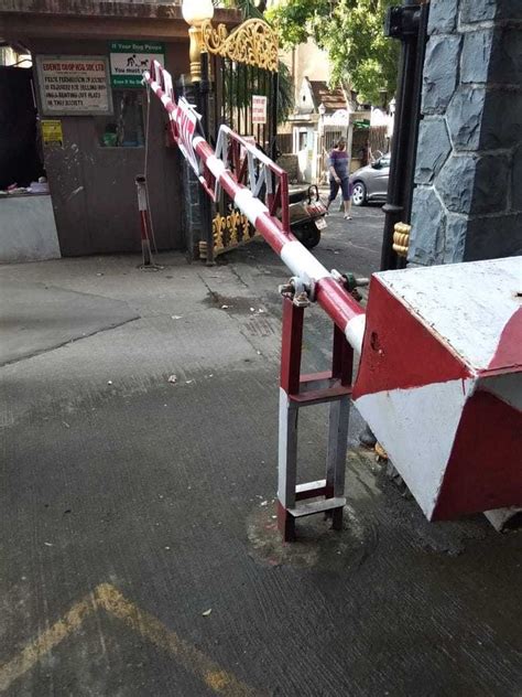 Mild Steel Manual Boom Barrier At Rs In Mumbai Id