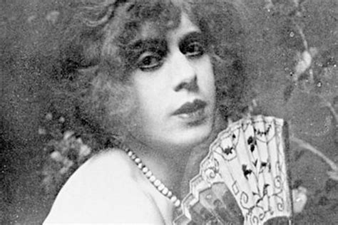 The Real Danish Girl: Lili Elbe's Tragic Life As A Transgender Pioneer