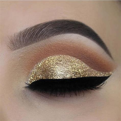 Best Gold Eye Makeup Looks And Tutorials Eye Makeup Makeup Gold