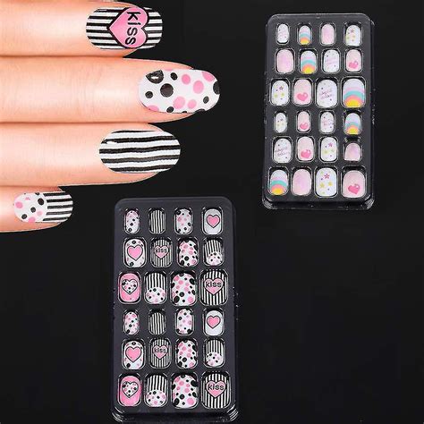 Kids Press On Nails, 96pcs Girls Short Fake Nails Pre Glue Full Cover ...