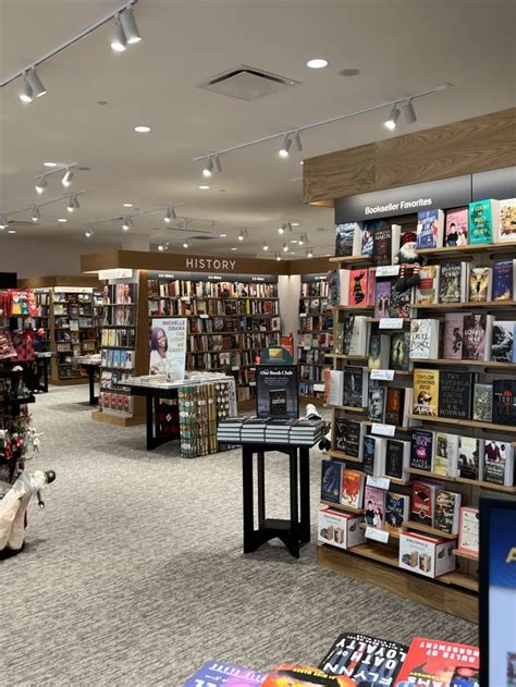 A Look Inside The New Barnes And Noble In Walnut Creek Bay Area Telegraph