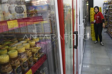 PENERAPAN CUKAI PRODUK PLASTIK ANTARA Foto