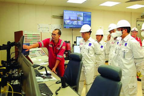 Tập đoàn Dầu Khí Việt Nam