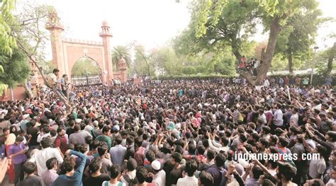 Jinnah Portrait Row Aligarh Muslim University Students End Protest