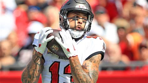 NFL Week 7 injuries: Latest updates on Mike Evans, Cooper Kupp and others