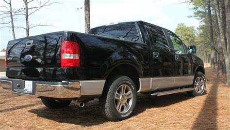 Sell used Ford F-150 XLT Texas Edition Crew Cab 2WD in Fayetteville ...