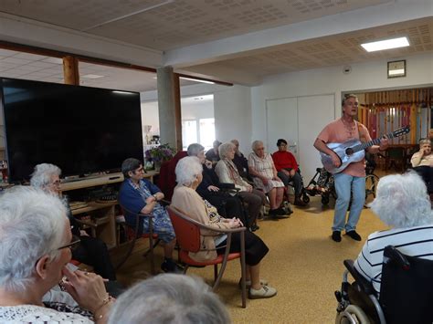 Dunières Jazz au village s invite à l Ehpad