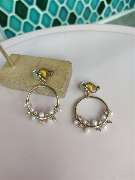 Earrings 女裝 飾物及配件 耳環 Carousell