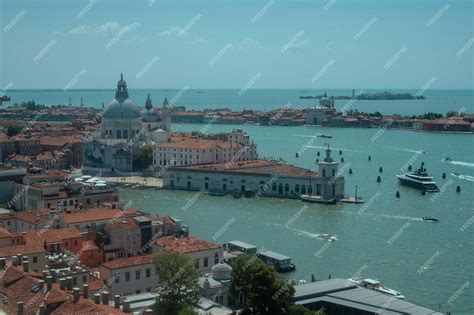 Premium Photo Panorama Of Venice Grand Canal And Santa Maria Della Salute Church On Sunset