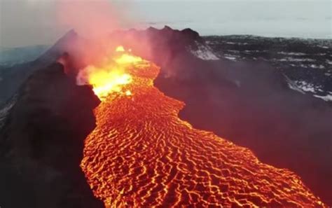 Video Dron Capta Impresionantes Im Genes Del Campo De Lava Holuhraun