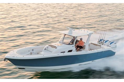 2022 Edgewater 370cc Centre Console For Sale Yachtworld