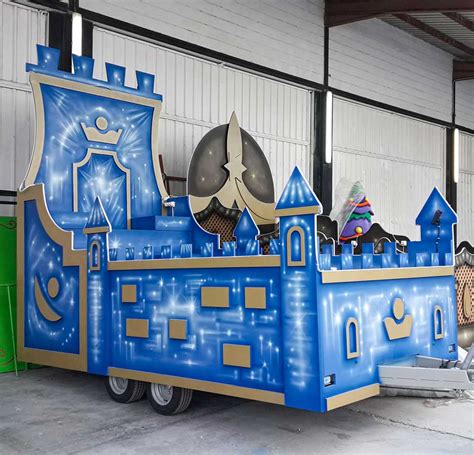 Carrozas Para Reyes Magos Los Mundos De Alicia Construcciones Creativas