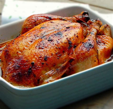 Poulet rôti inratable à la chair tendre et fondante Une Plume dans