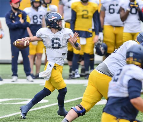 Quarterback Garrett Greene showing electric abilities during WVU spring ...