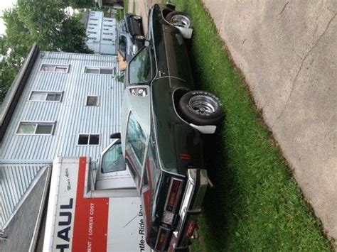 Sell Used Chevrolet Malibu Classic Landau Coupe Door In Oshkosh