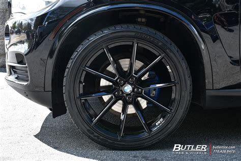 Bmw X5 With 22in Savini Sv F4 Wheels Exclusively From Butler Tires And