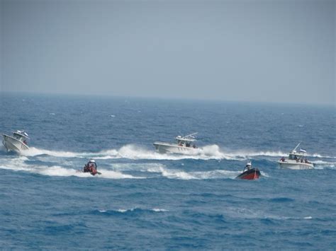 Ejercicio Conjunto De La Fuerza Naval Con El Servicio De Guarda Costa